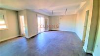 Living room of Apartment for sale in Cáceres Capital