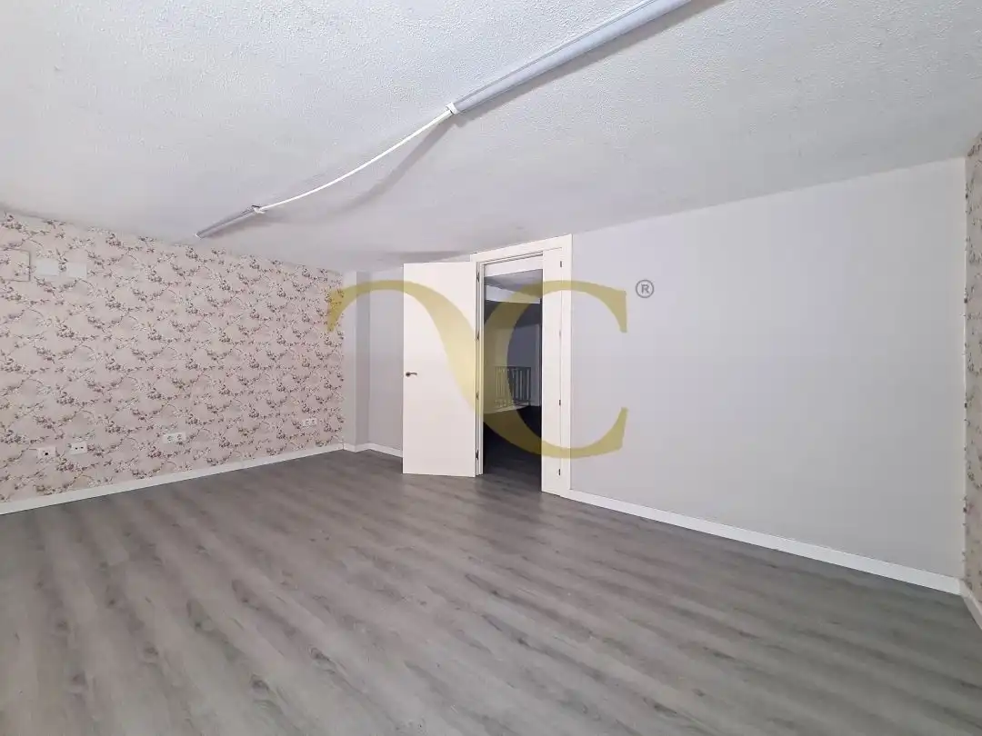 Local en venta en Gijón 