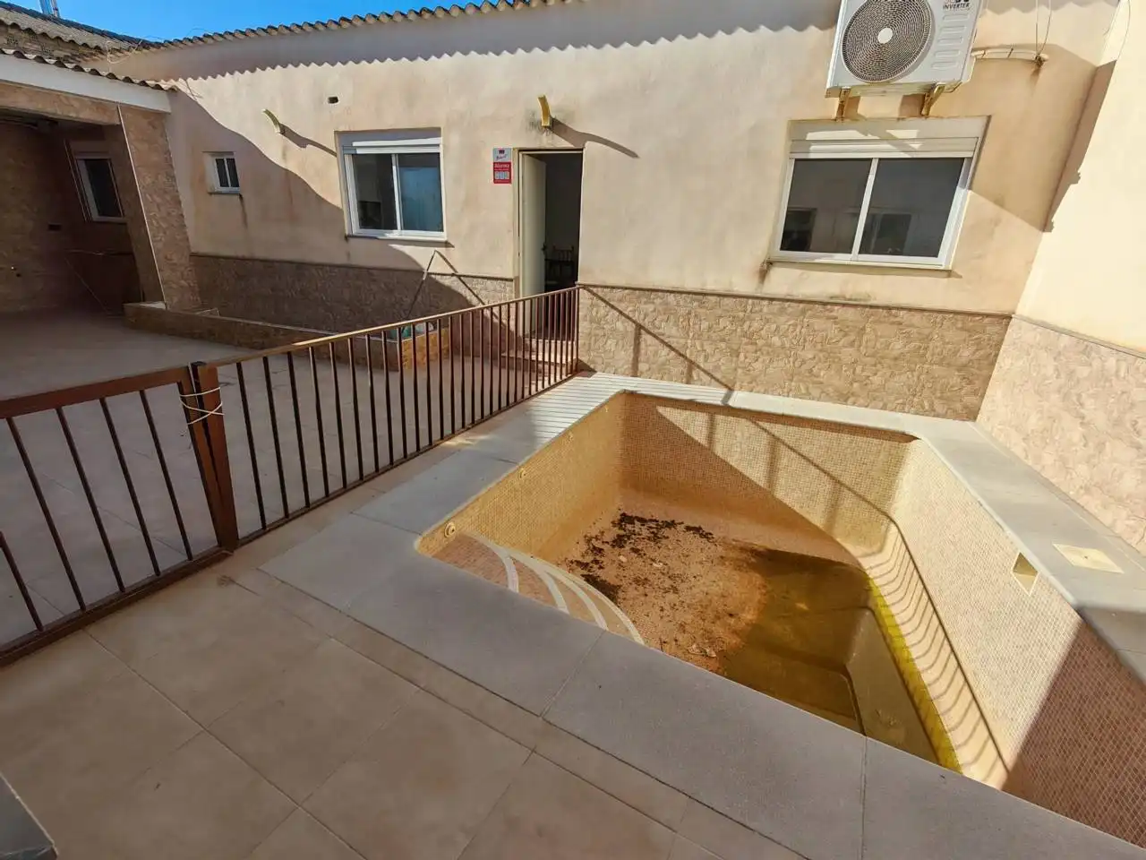 Piscina de Casa o xalet en venda en Moraleda de Zafayona amb Aire condicionat, Calefacció i Jardí privat