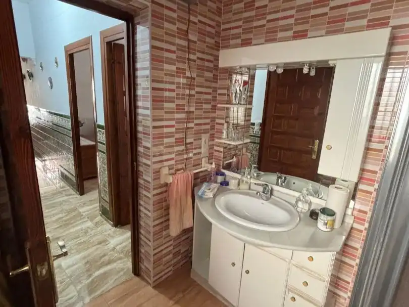 Bany de Casa o xalet en venda en Almería