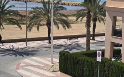 Vista exterior de Apartament en venda en Santa Pola amb Jardí privat, Terrassa i Balcó