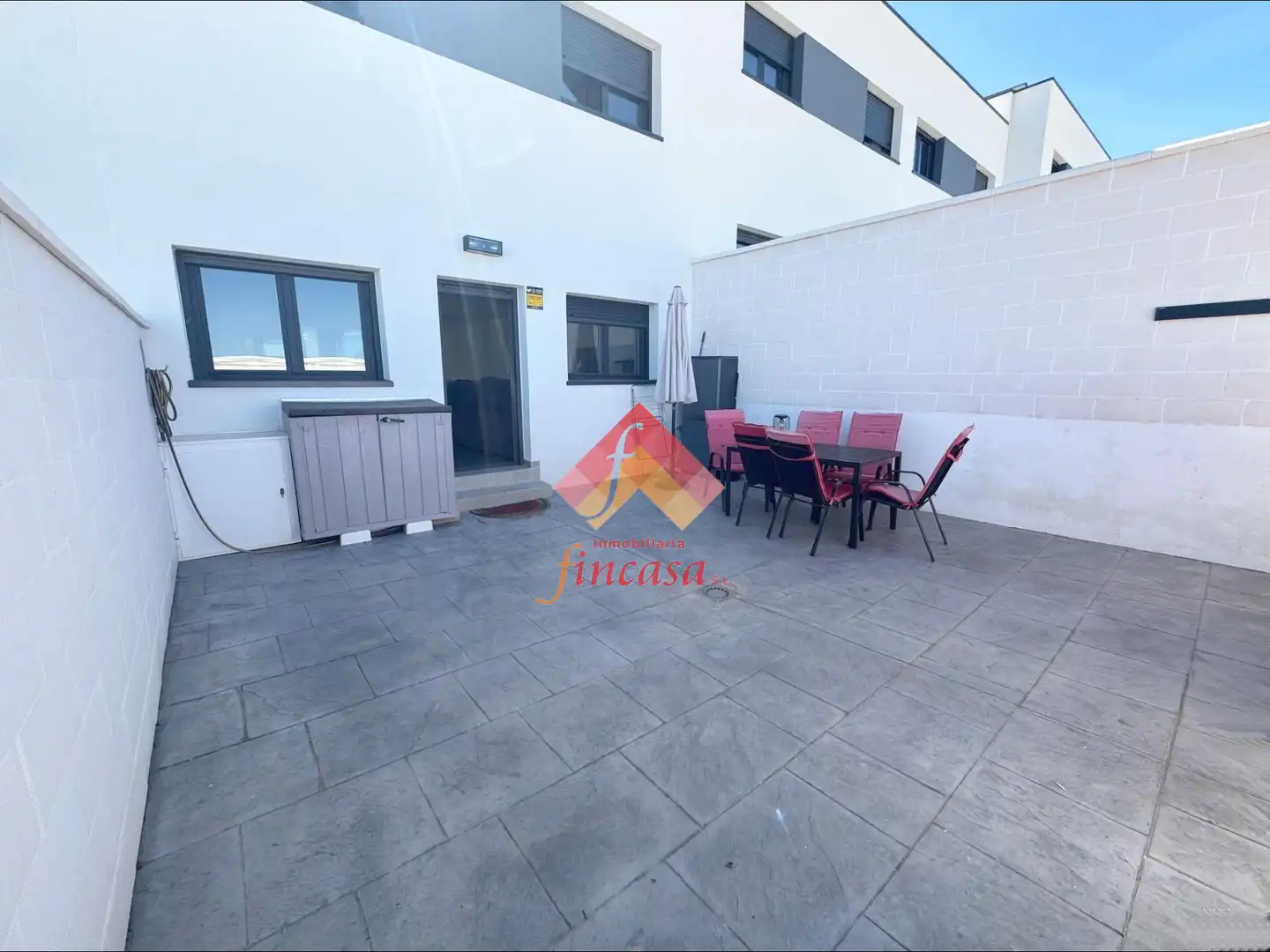 Terrassa de Casa adosada en venda en Ronda amb Calefacció, Terrassa i Alarma