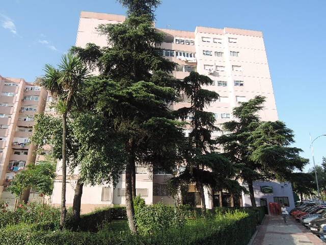 Local comercial en Venta en Av. Europa   en Fuenlabrada II - El Molino