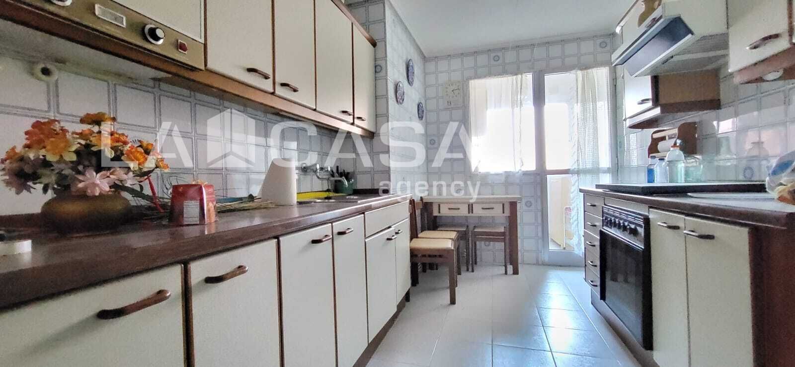 Cocina de Piso en venta en Valladolid Capital con Calefacción