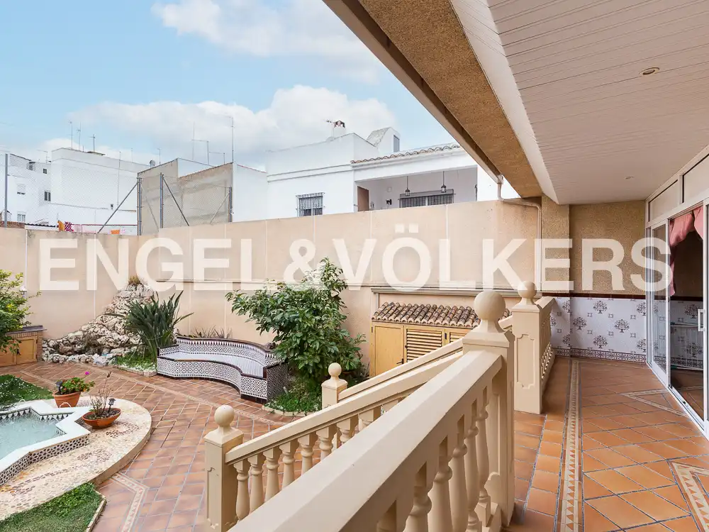 Terrassa de Casa o xalet en venda en Aldaia amb Aire condicionat, Calefacció i Jardí privat