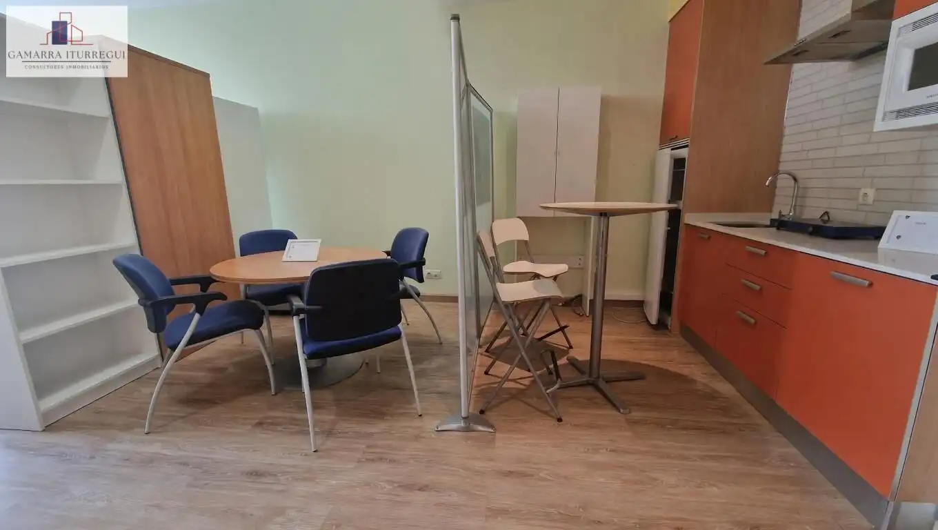 Office for rent in Tres Cantos  with Air Conditioner, Heating and Furnished