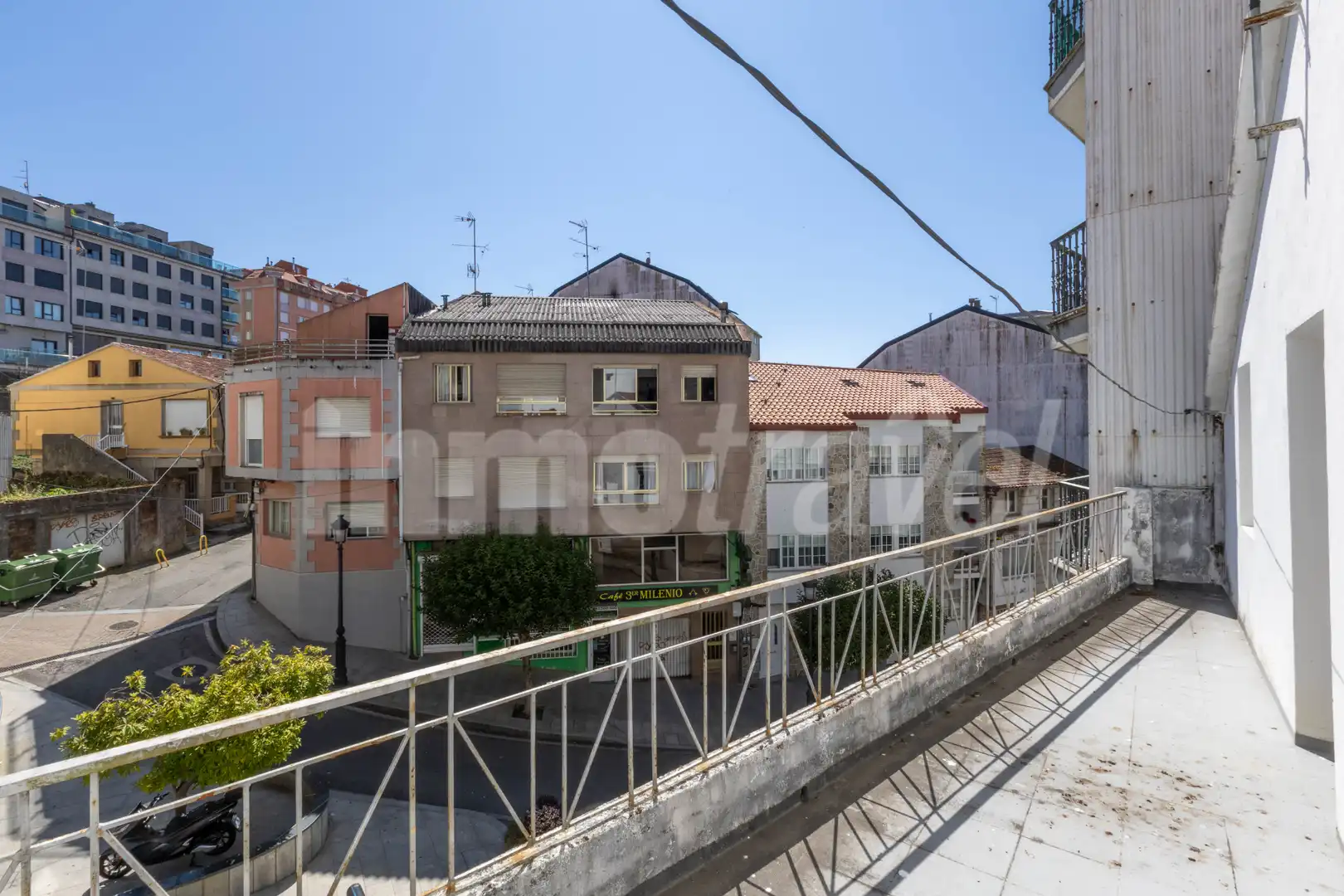 Vista exterior de Casa adosada en venda en Sanxenxo amb Terrassa, Moblat i Forn