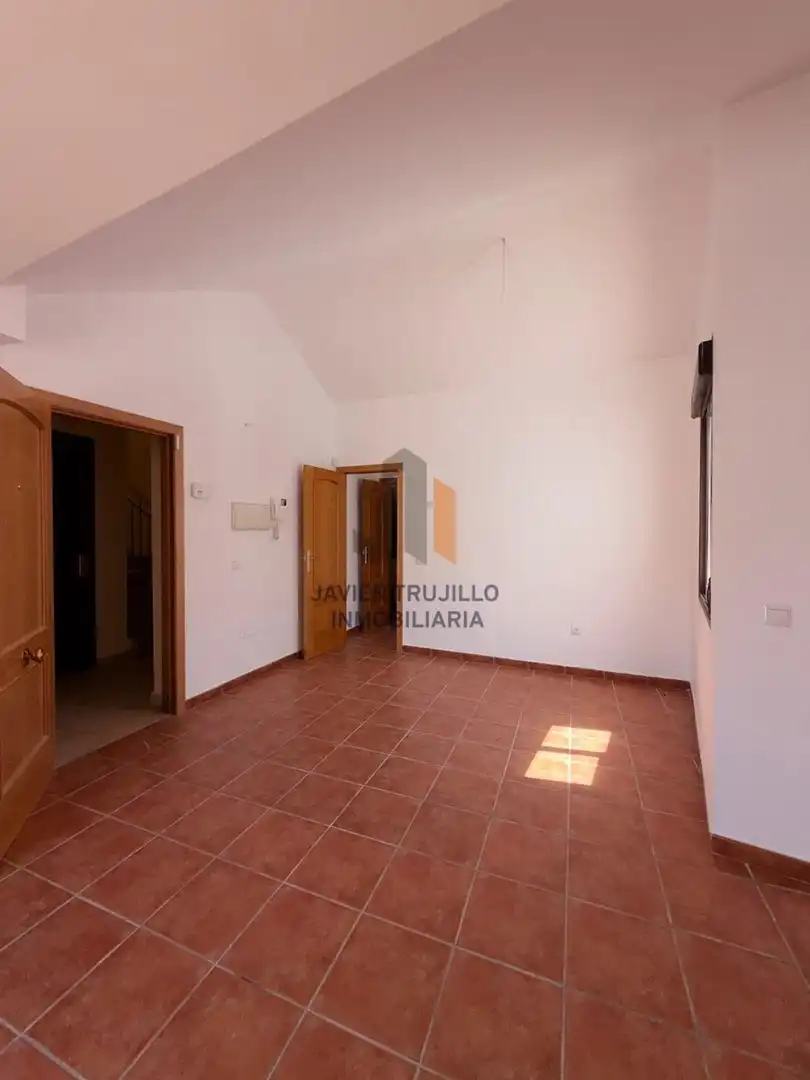 Apartament amb piscina en venda a Alcaucín, imagen 13