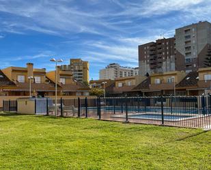 Piscina de Casa o xalet de lloguer en Canet d'En Berenguer amb Aire condicionat, Calefacció i Terrassa