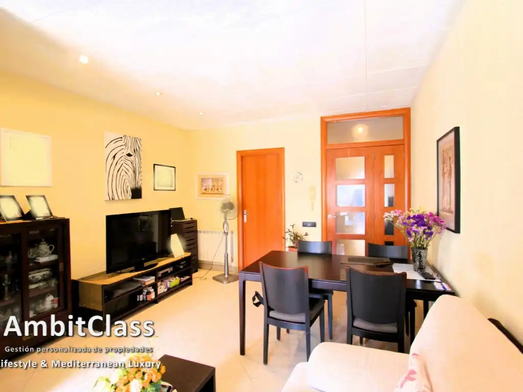 Sala de estar de Piso en venta en Mataró con Aire acondicionado, Terraza y Internet