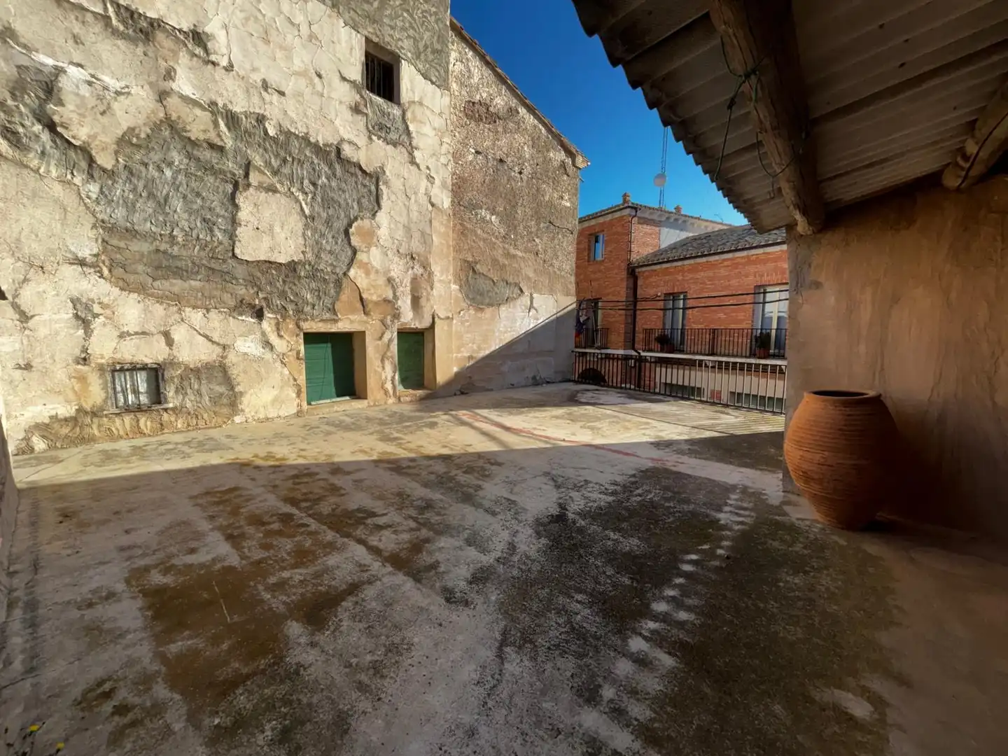 Terrassa de Casa o xalet en venda en Agón amb Terrassa i Traster