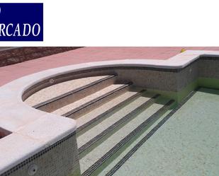 Swimming pool of House or chalet for sale in Villaralto  with Air Conditioner, Heating and Swimming Pool