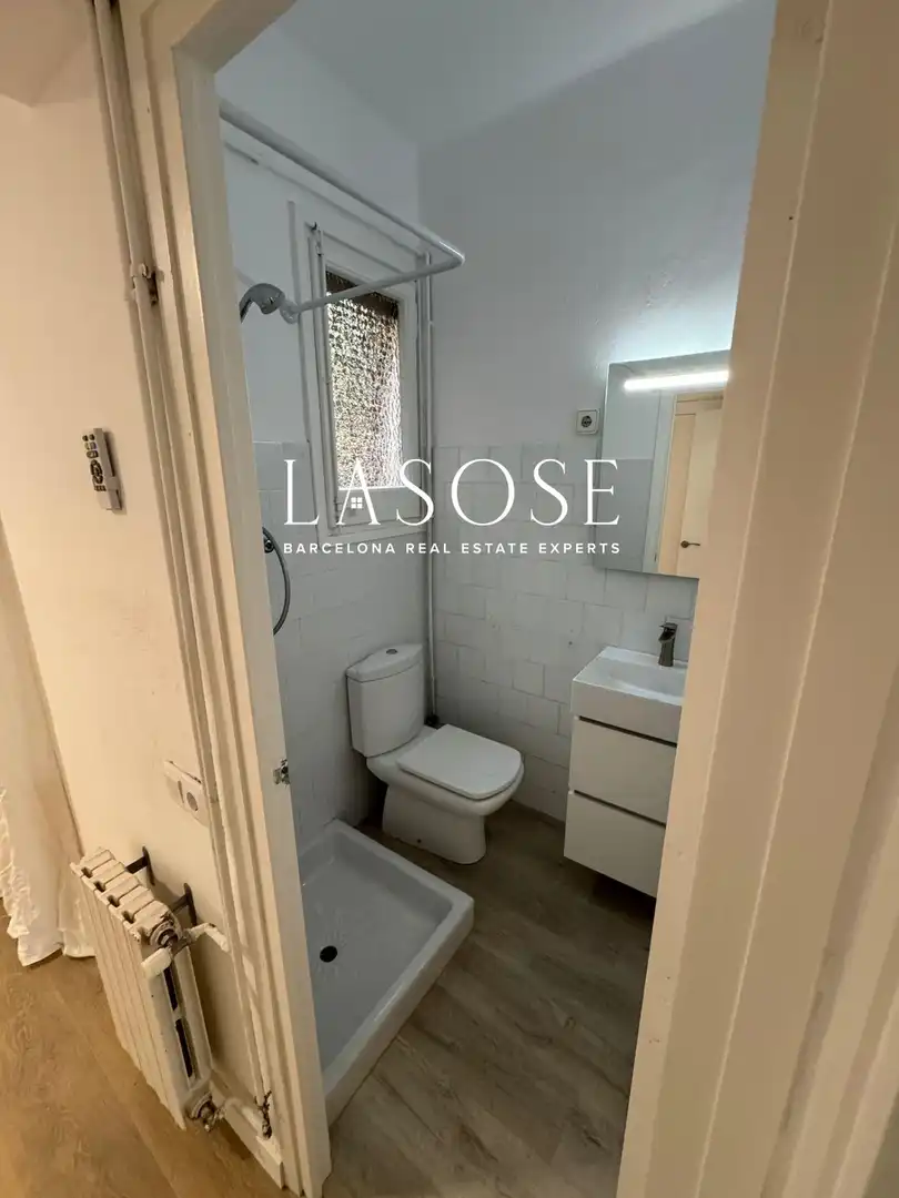 Bathroom of Houses for sale in Sitges  with Heating, Private garden and Parquet flooring