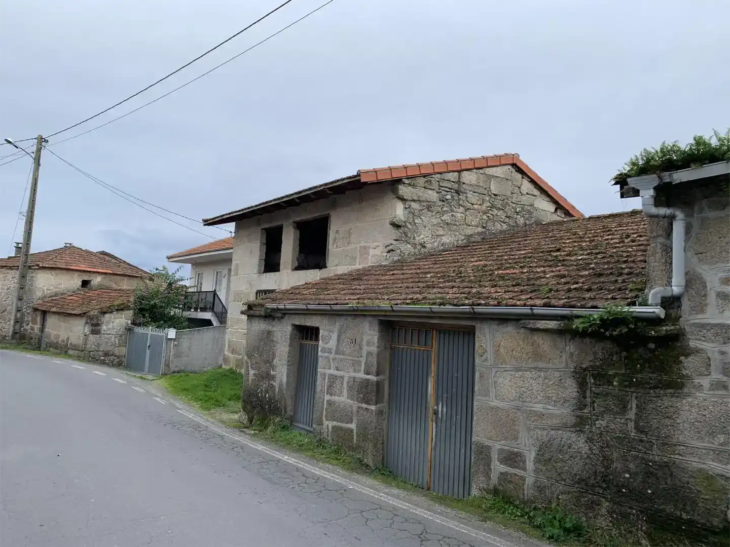 Exterior view of Duplexes for sale in Amoeiro