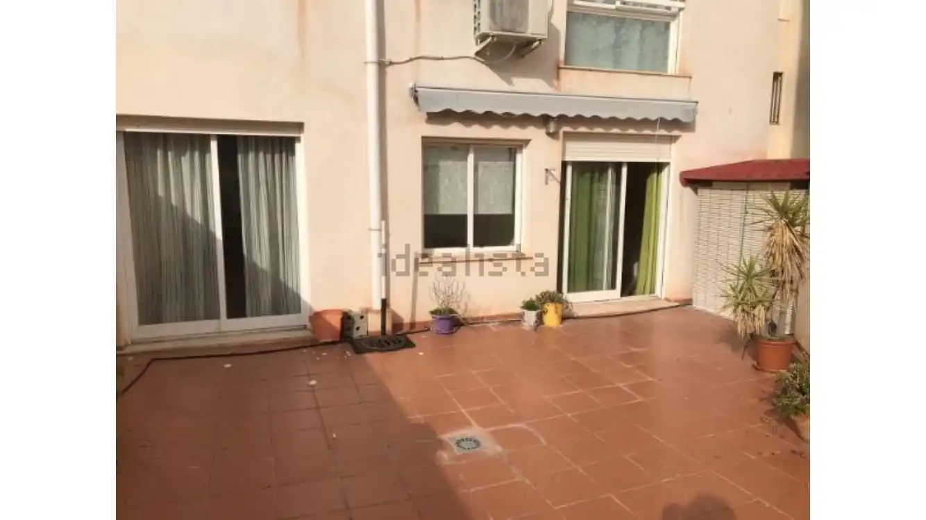 Vista exterior de Pis en venda en Onda amb Traster i Moblat