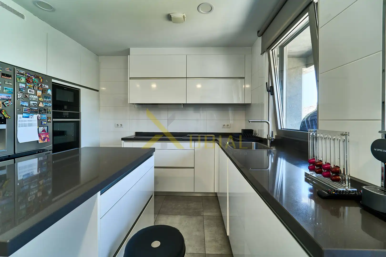 Kitchen of Flat for sale in A Coruña Capital   with Storage room, Furnished and Balcony