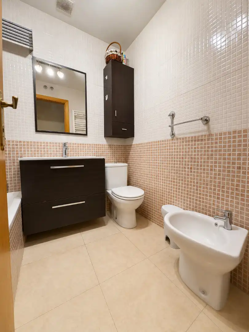 Baño de Piso en venta en Talamanca de Jarama con Calefacción, Parquet y Internet