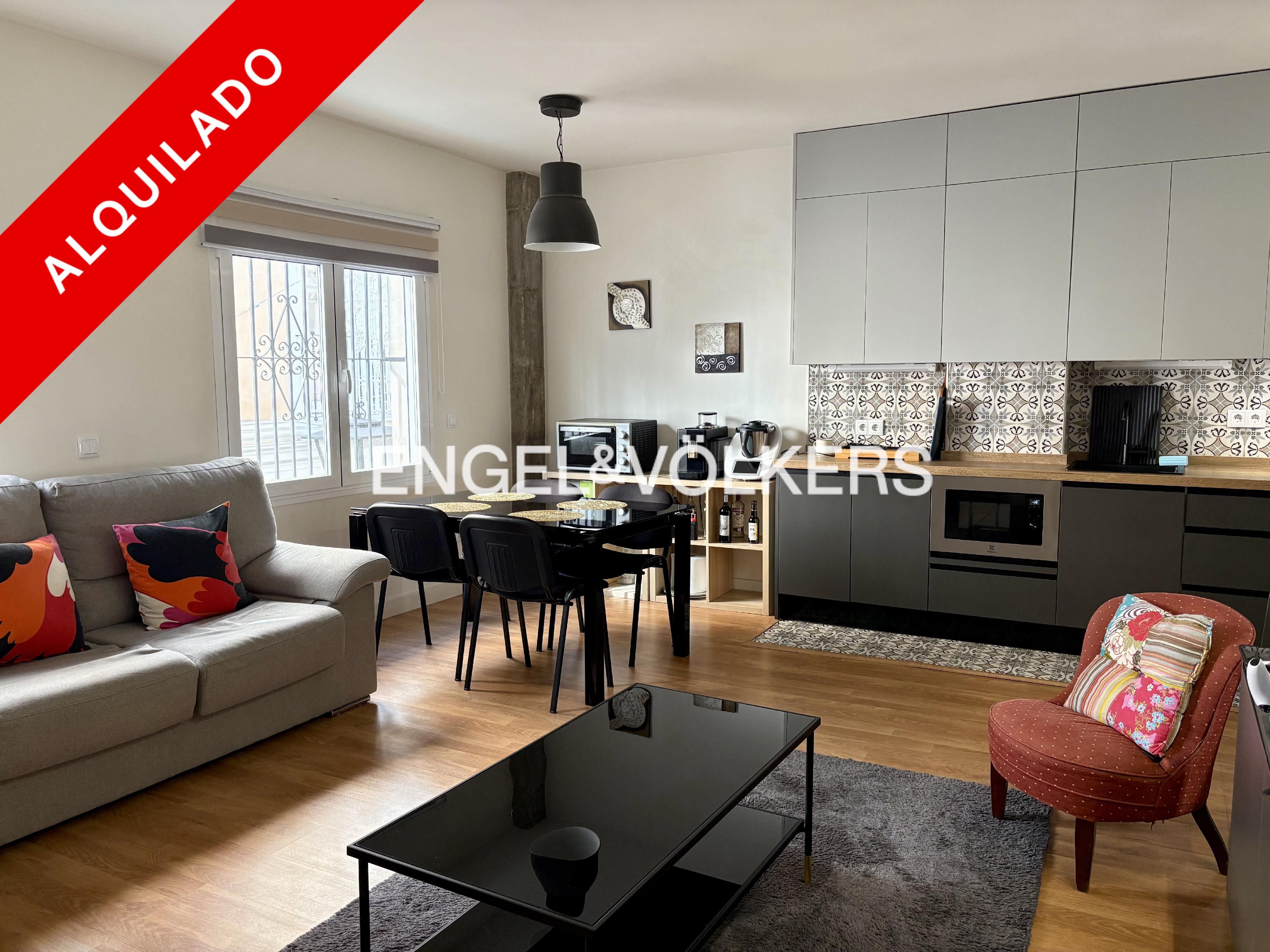 Exterior view of Apartment to rent in  Sevilla Capital  with Air Conditioner, Heating and Terrace