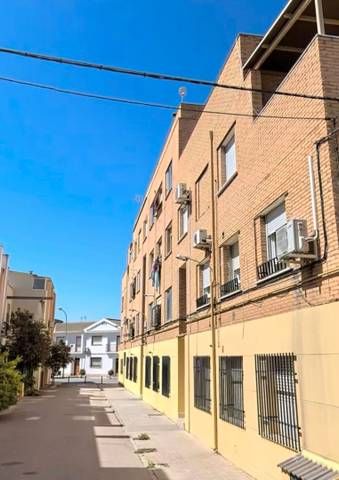 Piso en Venta en Calle Reina Sofía en Alcázar de San Juan
