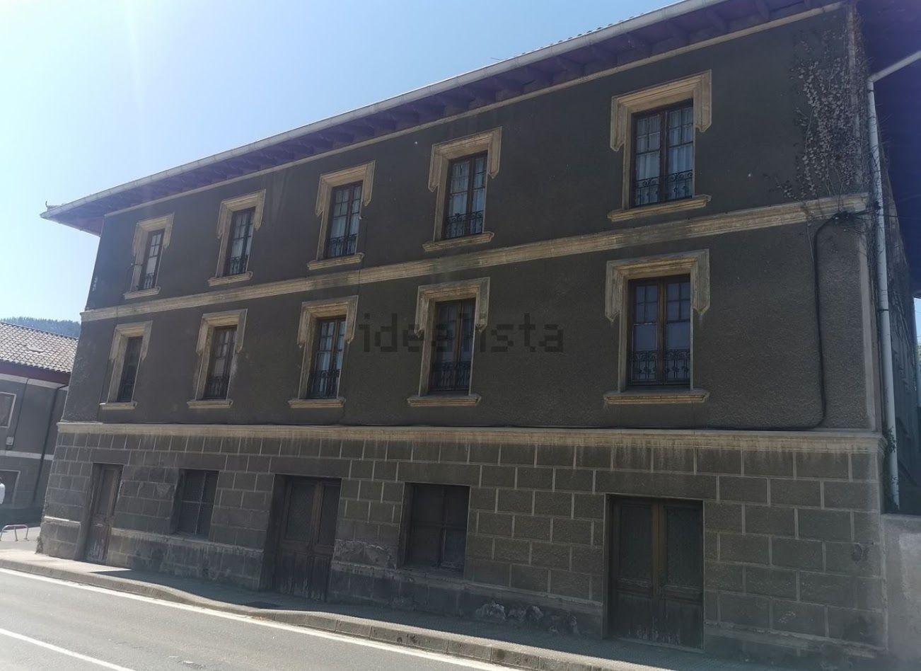Exterior view of House or chalet for sale in Sopuerta  with Private garden and Storage room