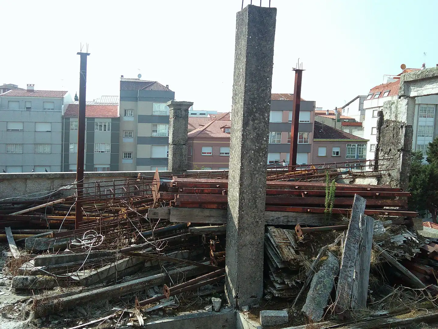 Vista exterior de Edificio en venta en Marín