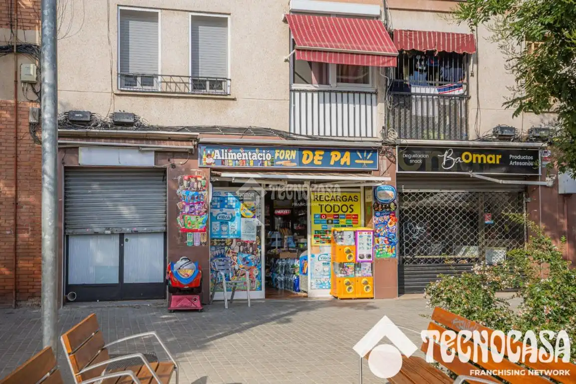Local comercial en venda a Riu Sud