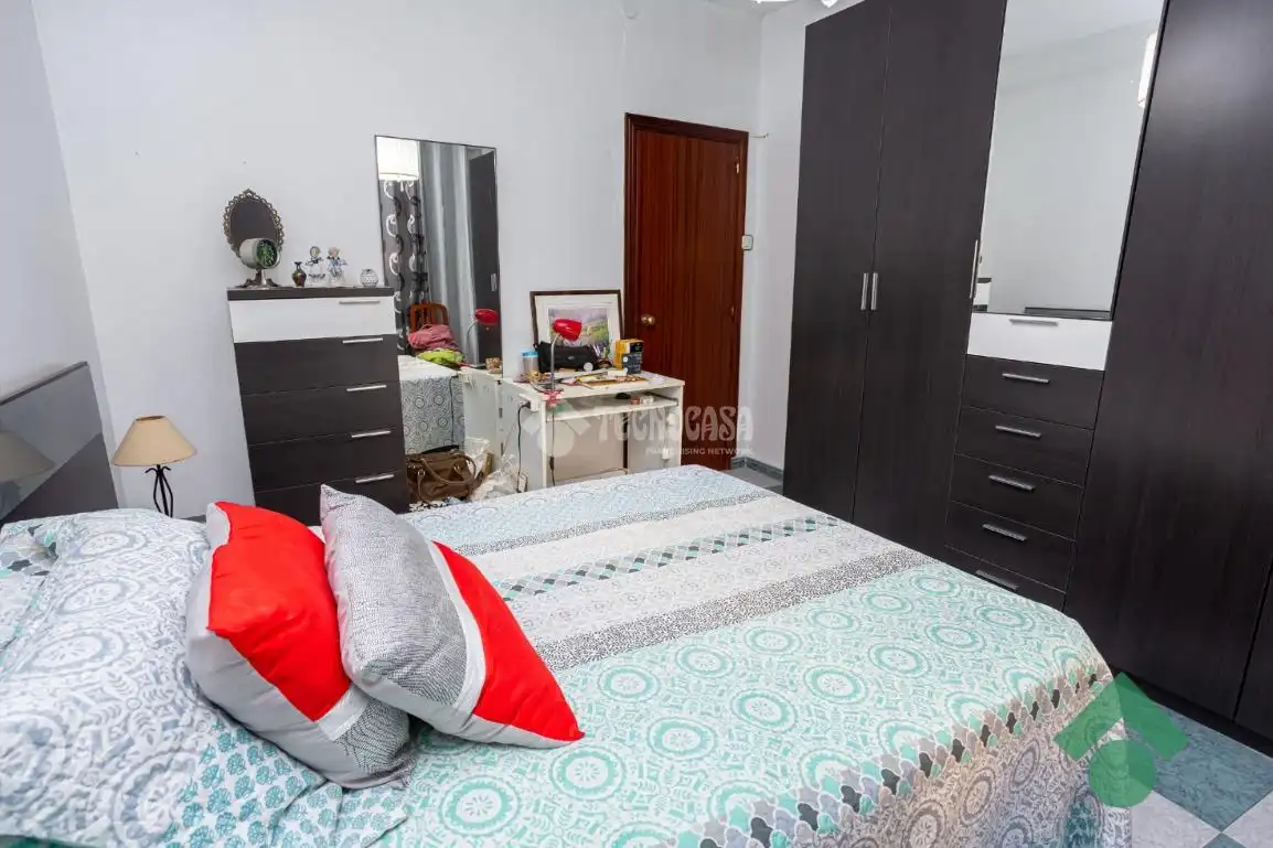 Casa pareada en venta en La Granja - La Colina - Los Pastores, imagen 6