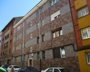 Vista exterior de Pis en venda en Gijón 