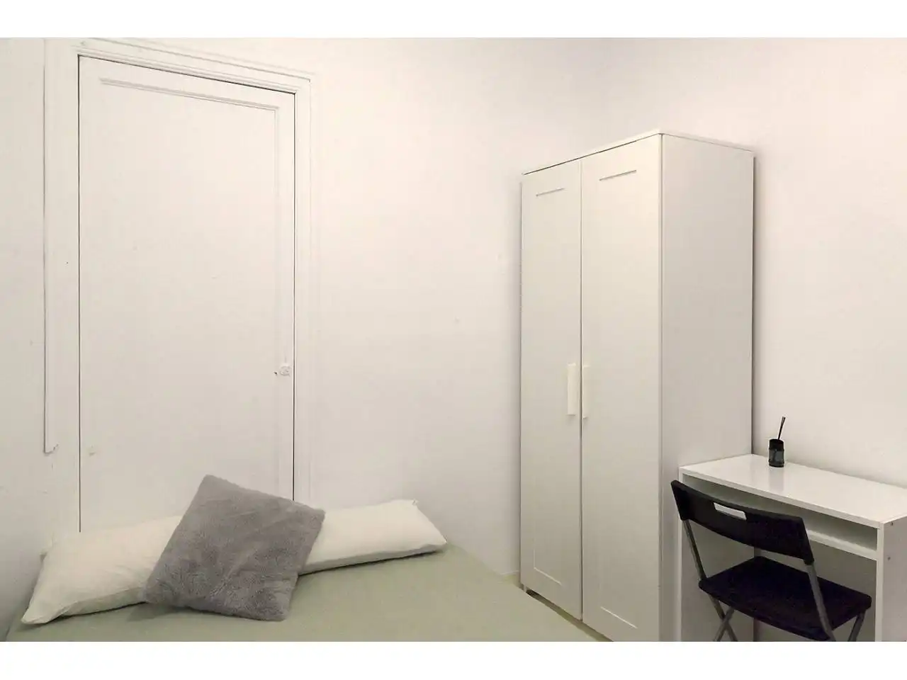 Habitación de Piso en venta en Barcelona con Calefacción