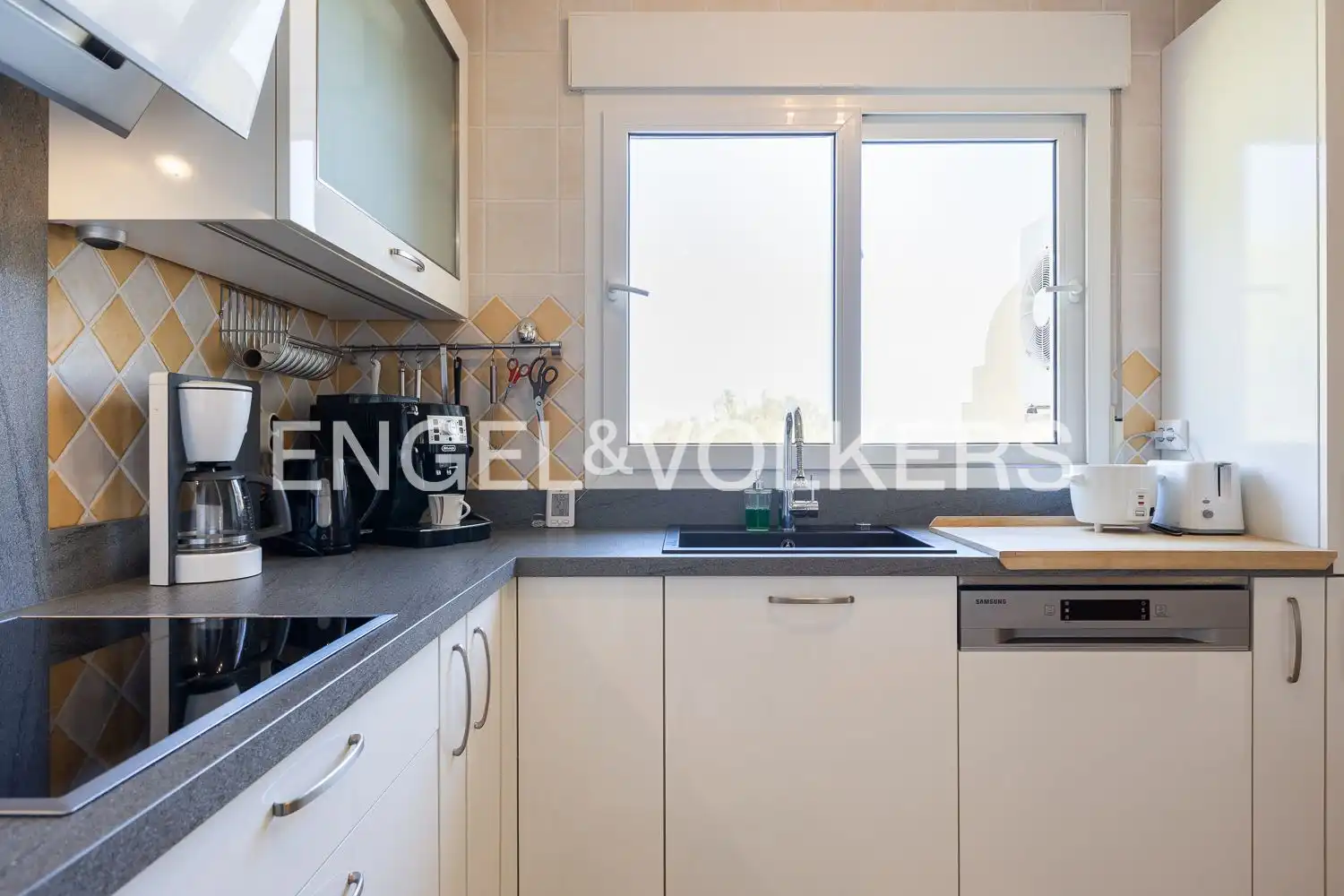 Cocina de Casa o chalet en venta en Dénia con Calefacción y Jardín privado