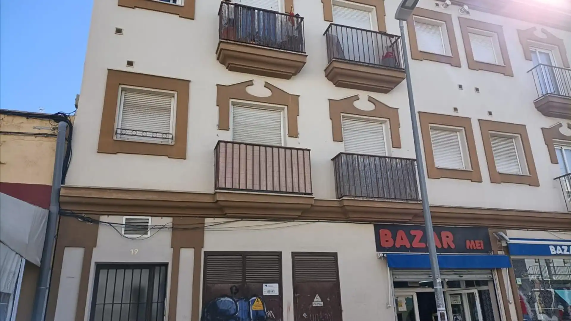 Vista exterior de Garatge en venda en Alcalá del Río