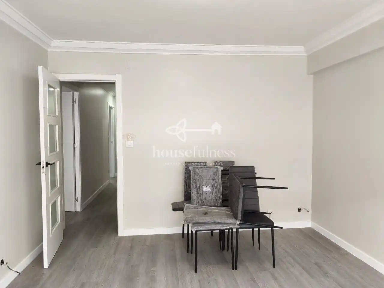 Wohnung zum Verkauf in Ferrol mit Möbliert und Balkon