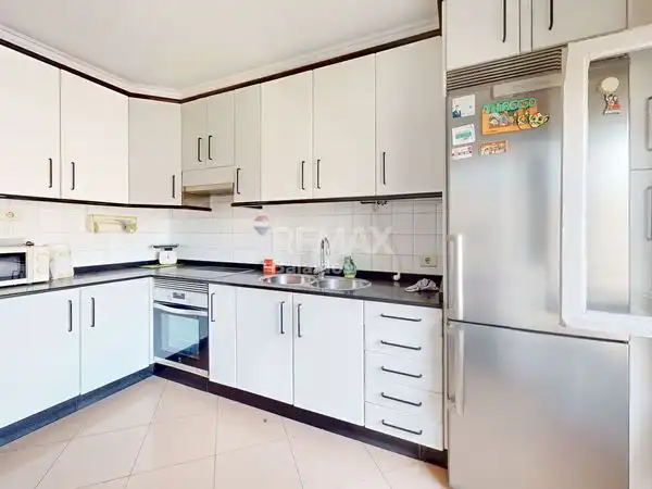 Kitchen of Flat for sale in Vigo   with Parquet flooring and Terrace