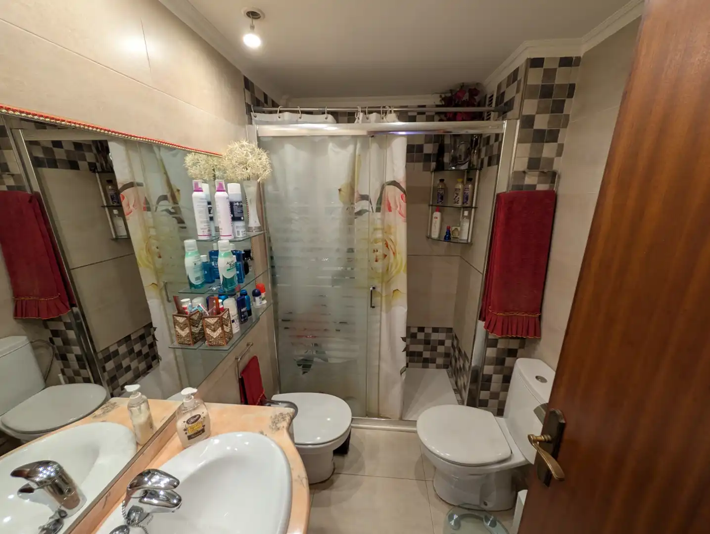 Baño de Piso en venta en  Palma de Mallorca con Aire acondicionado y Amueblado
