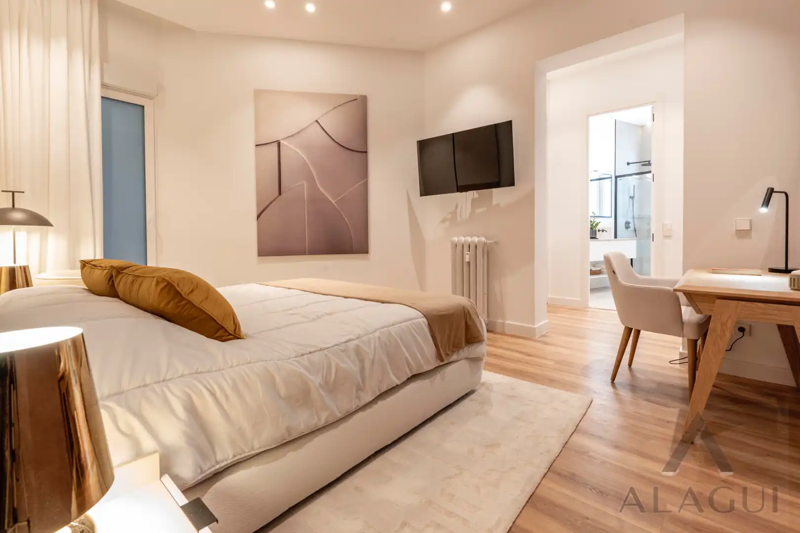 Schlafzimmer von Wohnung zum Verkauf in Madrid mit Klimaanlage, Heizung und Möbliert