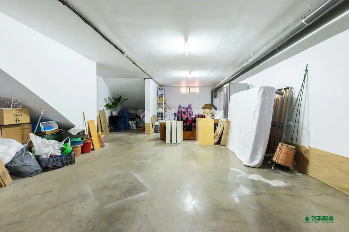 Flat for sale in Vera  with Air Conditioner and Terrace