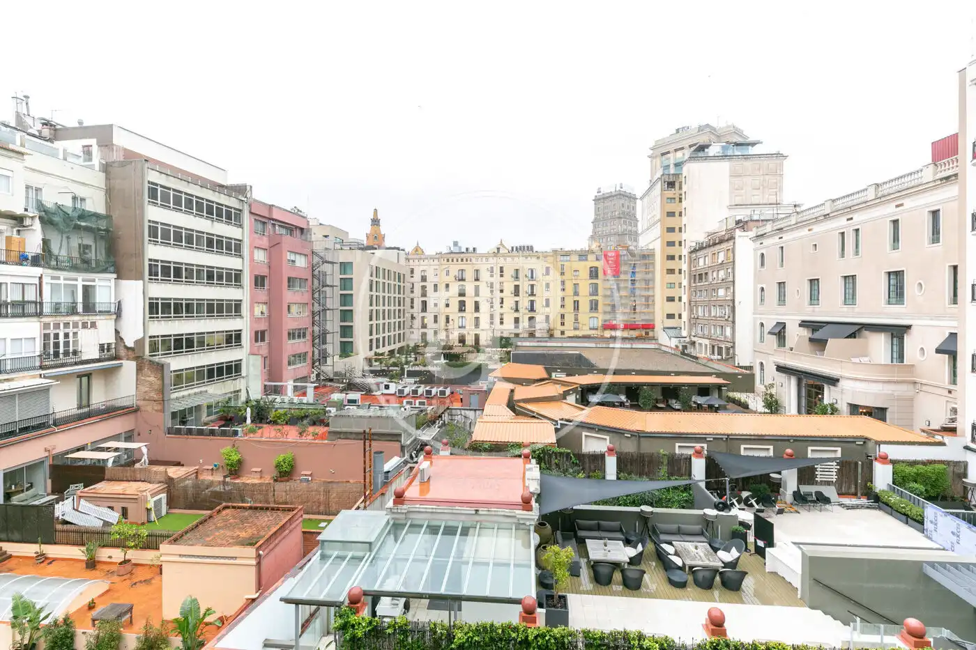 Flat for rent in Carrer de Pau Claris, Dreta de l'Eixample