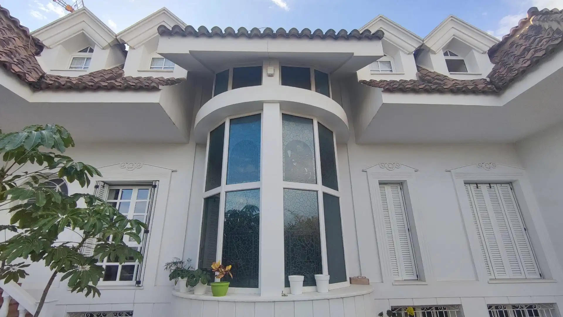 Exterior view of Houses for sale in San Vicente del Raspeig / Sant Vicent del Raspeig  with Air Conditioner, Heating and Private garden