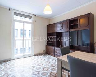 Exterior view of Apartment for sale in  Barcelona Capital  with Balcony