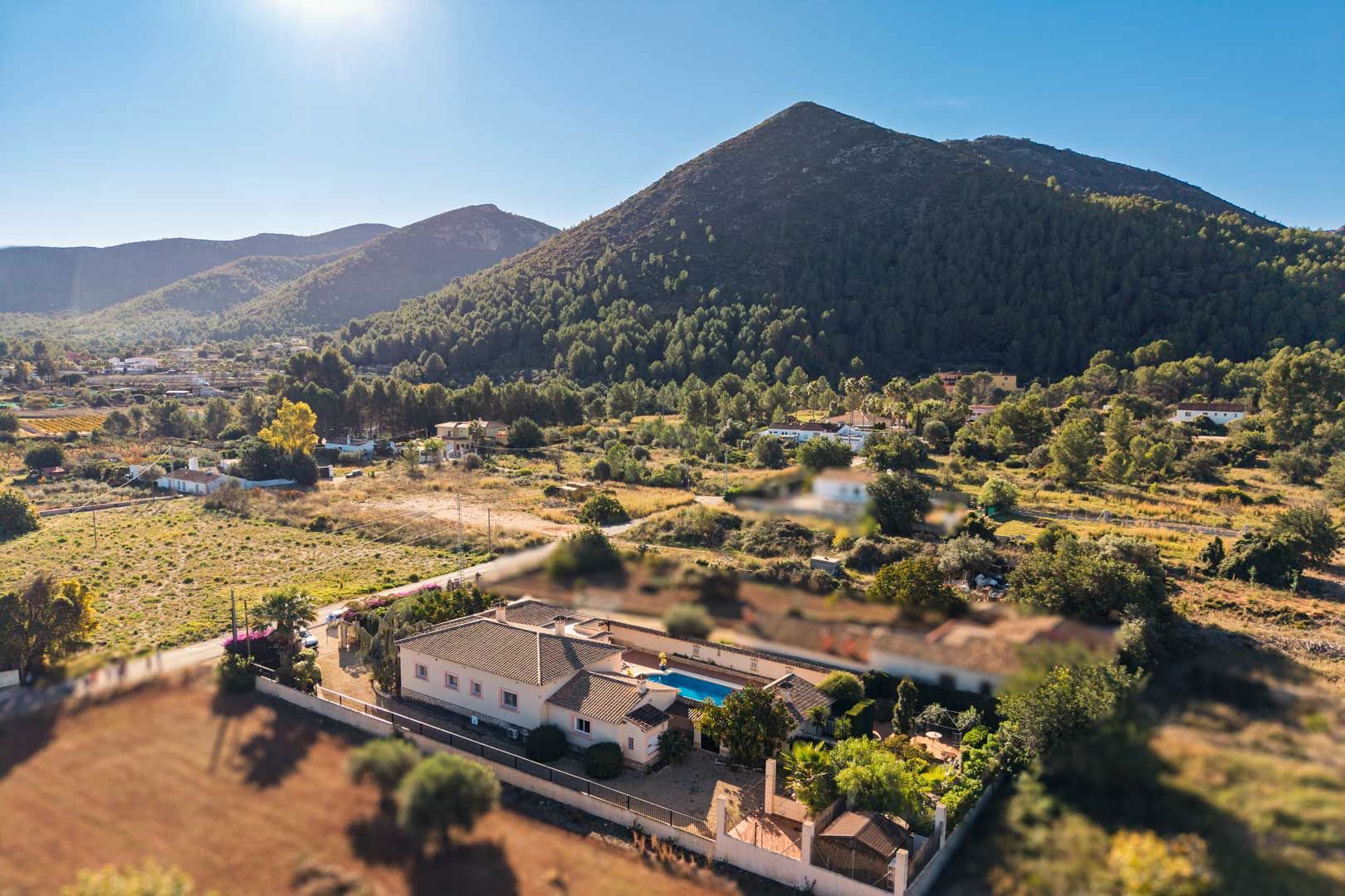 Vista exterior de Casa o xalet en venda en Xaló amb Calefacció i Piscina