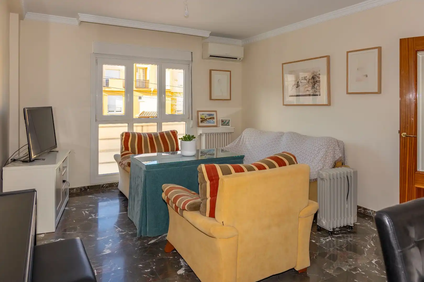 Casa adosada en venda a MARIA ZAMBRANO, 26, Guadix