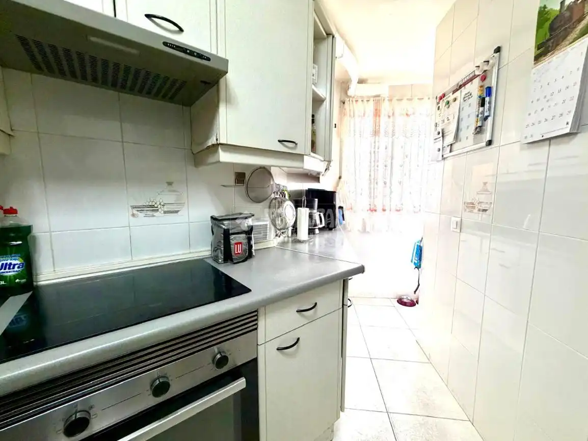 Cocina de Piso en venta en Móstoles con Aire acondicionado, Calefacción y Terraza