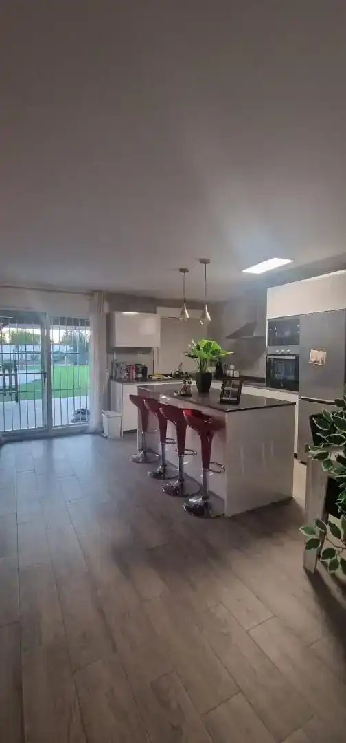 Cuina de Casa o xalet en venda en Murcia amb Aire condicionat, Jardí privat i Piscina