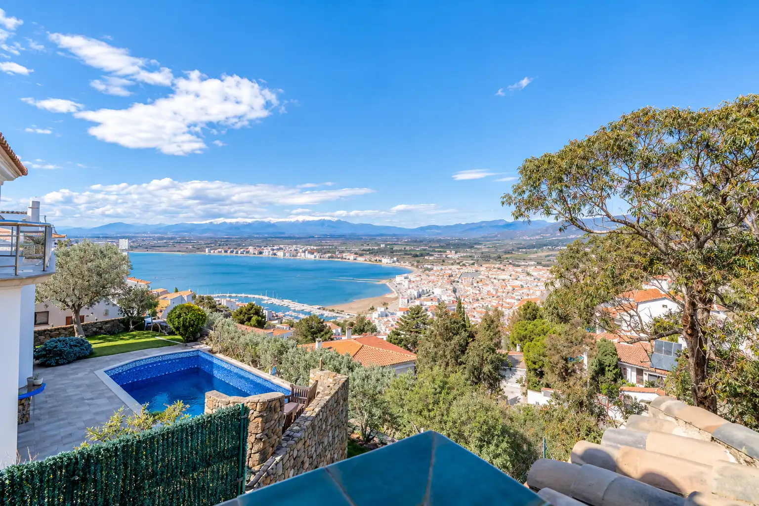 Detached house with terrace for sale in Carrer Víctor Català, imagen 42