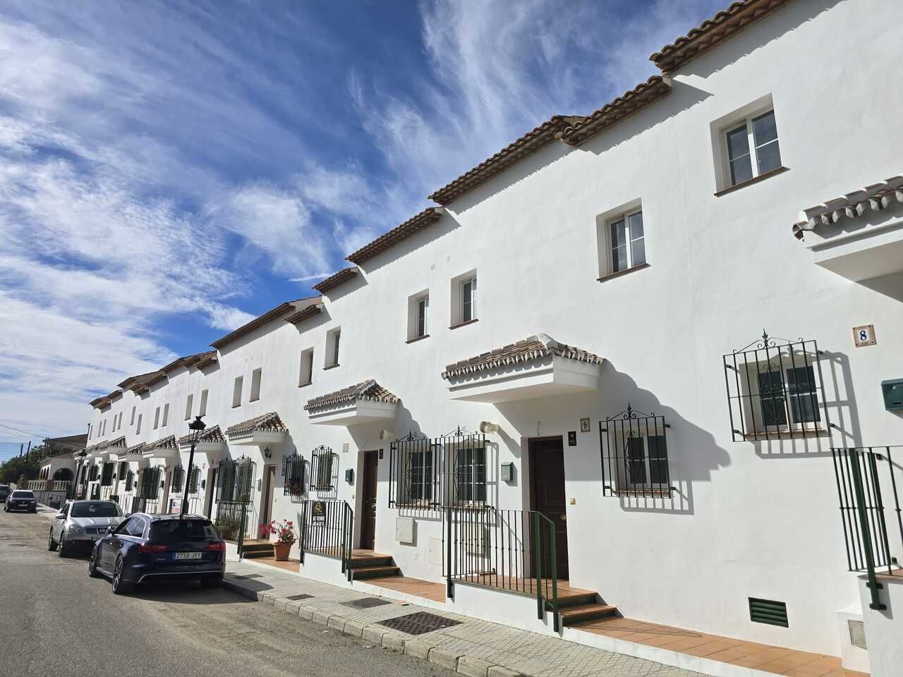 Exterior view of Country house for sale in Alcaucín  with Terrace