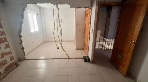 Foto 4 de Casa adosada en venda a De Los Naranjos, Polideportivo, Granada