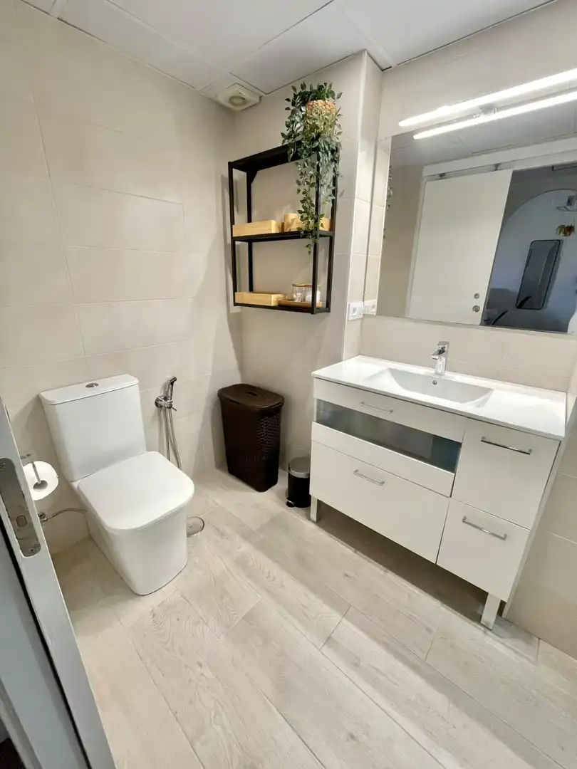 Baño de Piso de alquiler en Los Molinos
