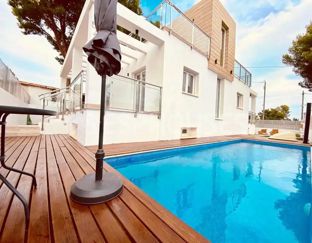 Casa con balcone in vendita a Coloma, imagen 34
