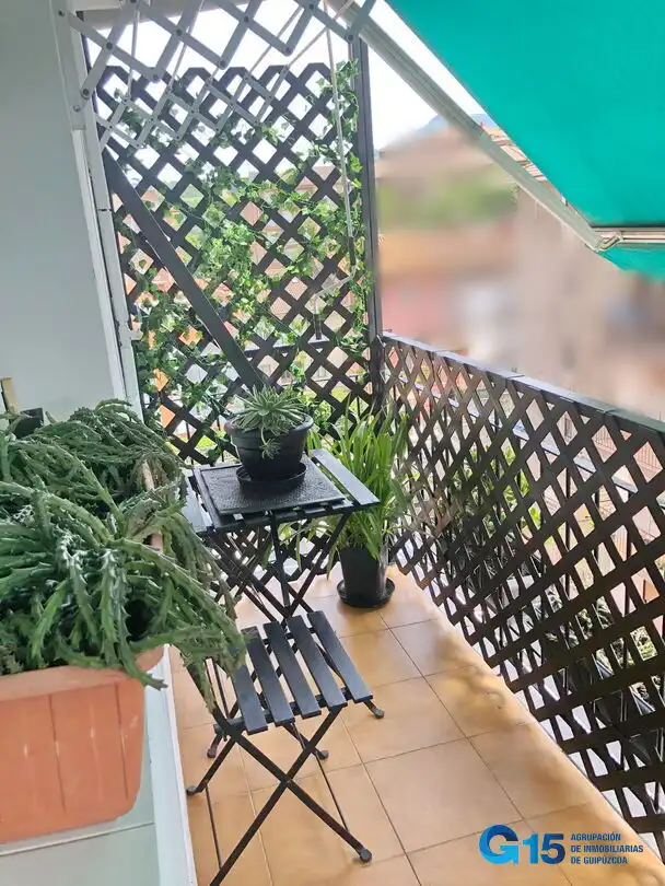 Terrassa de Pis en venda en Hernani amb Calefacció