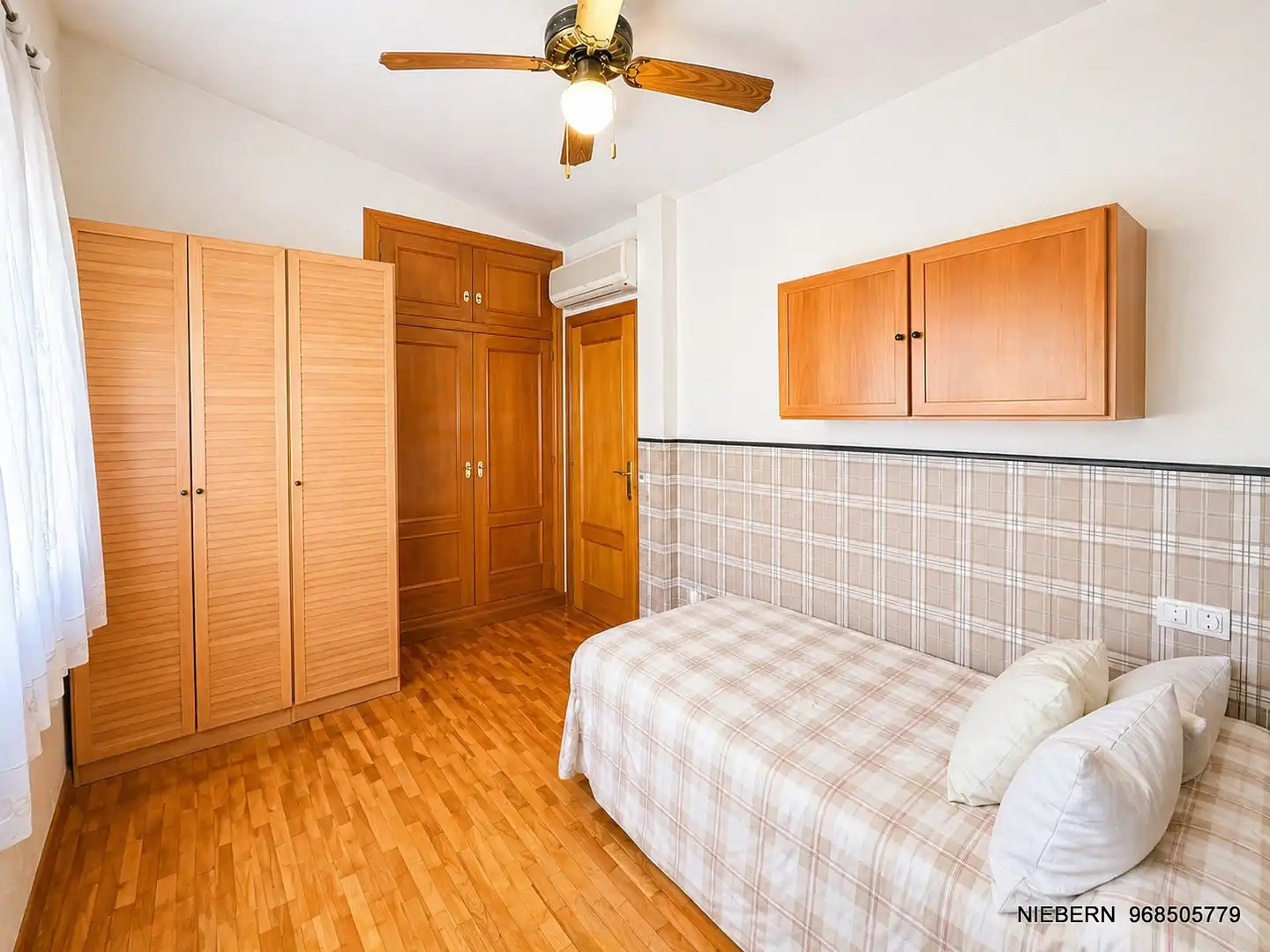 Habitación de Casa o chalet en venta en Cartagena con Aire acondicionado, Calefacción y Jardín privado